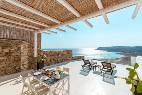 Elia House With Amazing View On The Beach Mykonos