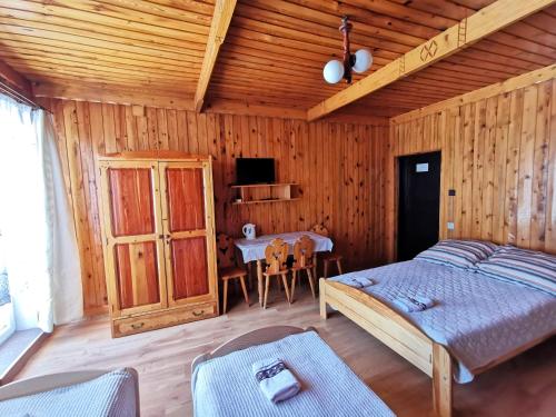 1. Family Room with Terrace (5 Adults) image 6