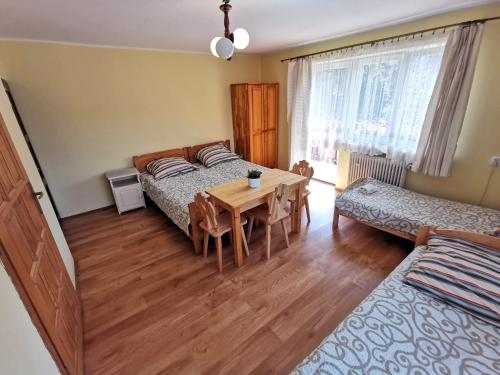 5. Family Room with Balcony (4 Adults) image 7