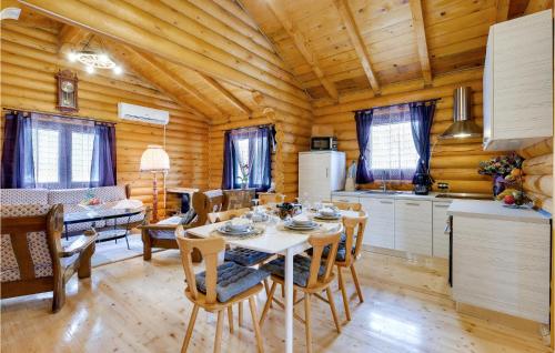 Pet Friendly Home In Petrinja With Wi-fi