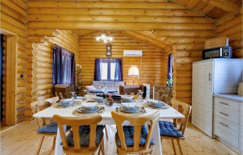 Pet Friendly Home In Petrinja With Wi-fi