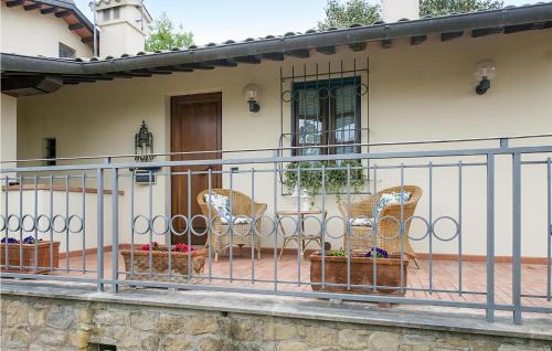 3 Bedroom Pet Friendly Home In Arezzo