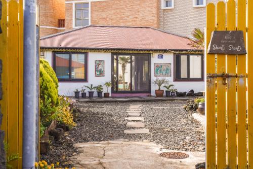 Foto - Shanti Shanti Guest House