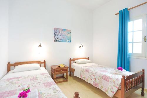 Evanna House in Saint Stephanos - image 2