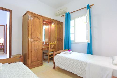 Three-Bedroom Apartment image 1