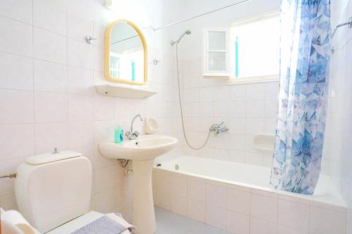 Two-Bedroom Apartment image 9