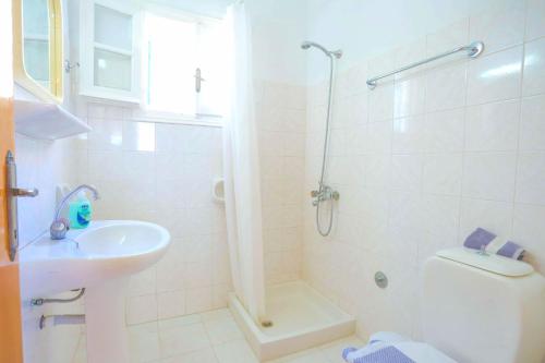 Two-Bedroom Apartment image 8