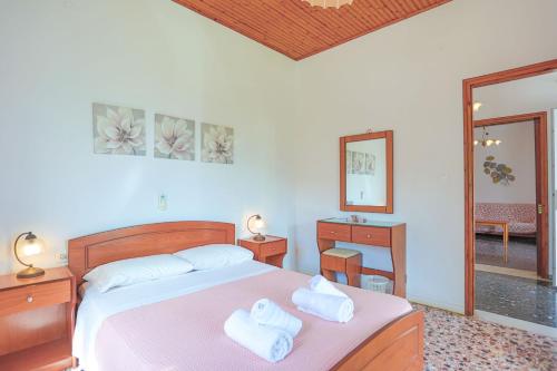 Two-Bedroom Apartment image 8