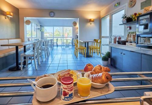 B&B Hôtel Honfleur - image 2