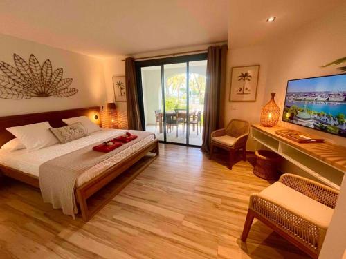 orient bay studio -alamanda front de mer in Saint Martin