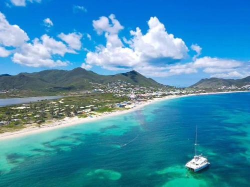 orient bay studio -alamanda front de mer in Saint Martin
