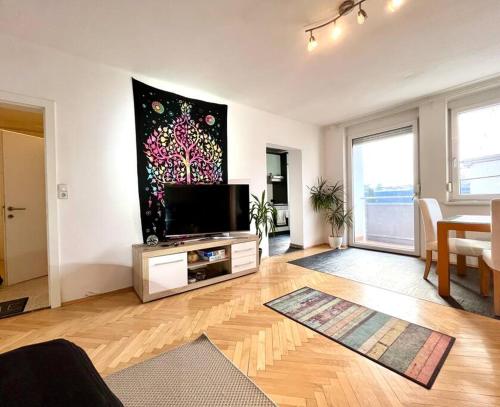 B&B Graz - Sporthalle Graz, Stadtpanorama - Bed and Breakfast Graz