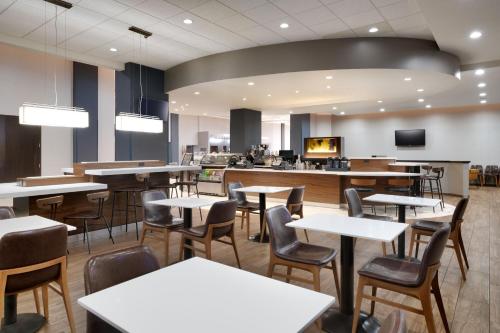 Courtyard by Marriott Ogden - image 28