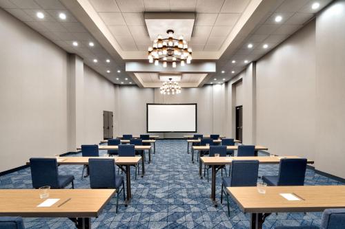 Courtyard by Marriott Ogden - image 35