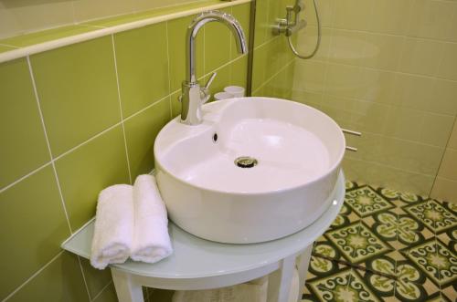 Hotel Ellique - image 11
