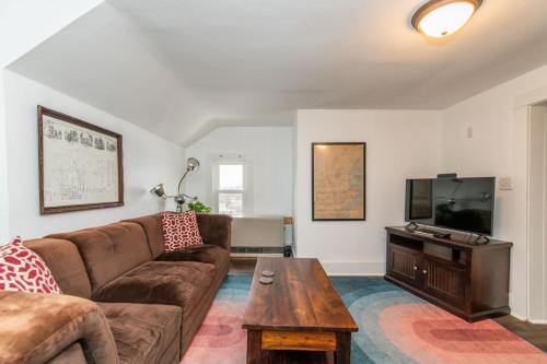 . Ideally located 2BR Winooski Apt