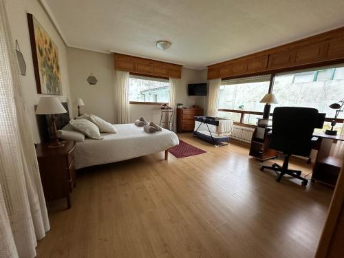 Playa y Piscina en Nigrán