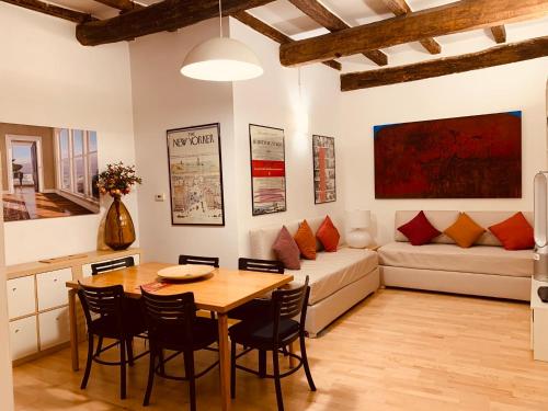 Melograno's house, Bologna (Foto 9)