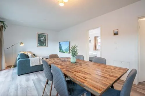 Moderne Wohnung mit Parkplatz - Top Floor in Ostermundigen, Schweiz