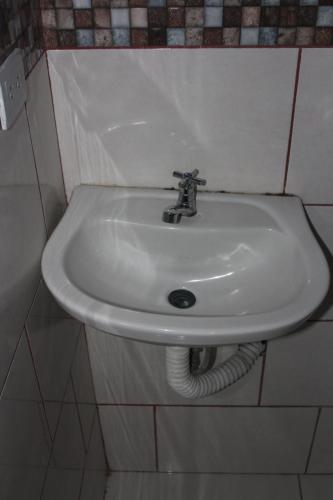 Double Room image 10