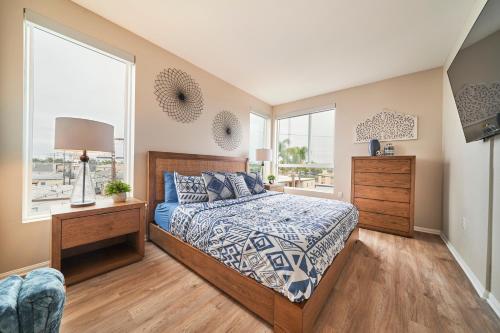 Luxury 2BD 2BA, BRAND NEW/PETS/CLOSE TO EVERYTHING/BOHO+COZY VIBES in San Diego, USA