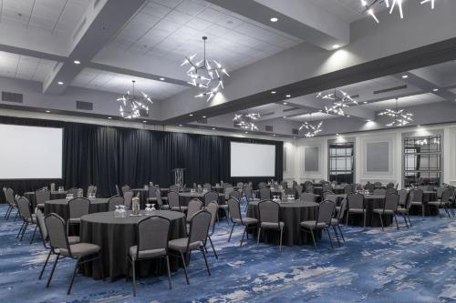 Sheraton Framingham Hotel & Conference Center