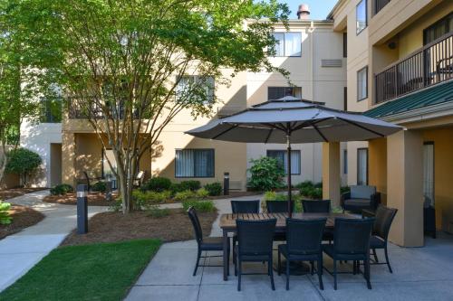 Courtyard by Marriott Charlotte Matthews