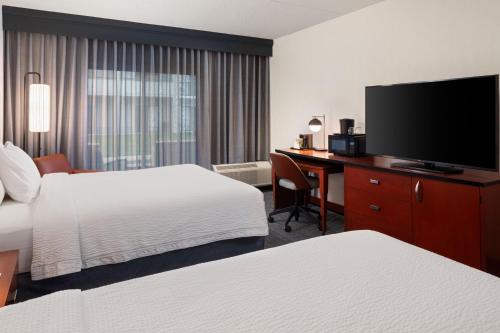 Courtyard By Marriott Chicago Waukegan/Gurnee