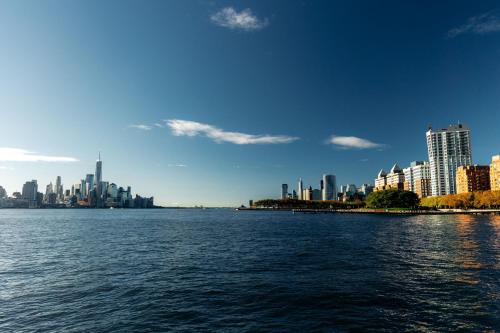 W Hoboken - image 2