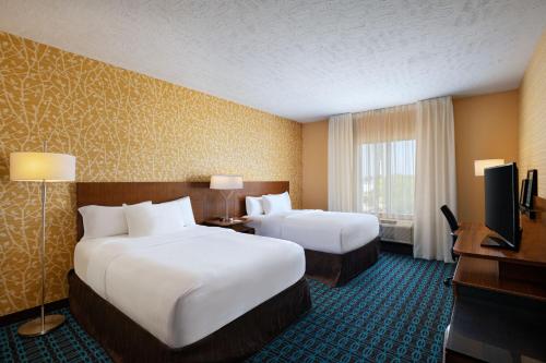 Fairfield Inn & Suites by Marriott Lincoln Airport - image 8