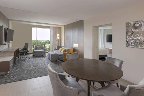 Courtyard by Marriott Burlington-Oakville, Burlington (Foto 8)