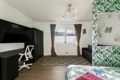Ch privée 22m - Canapé lit - WIFI - Appart 120m (Ch privee 22m - Canape lit - WIFI - Appart 120m) in Woippy
