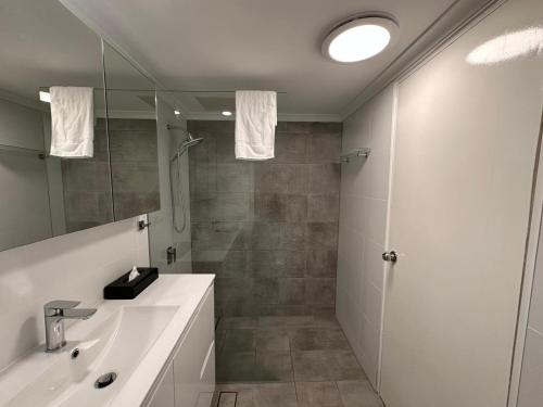 Paxsafe Sydney Hyde Park Private Apartments - image 18