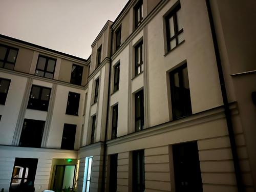 Apartament typu studio przy Nawrot 50
