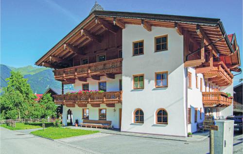 Wunderschoene Ferienwohnung in Hainzenberg, Österreich
