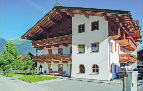 Wunderschoene Ferienwohnung in Hainzenberg, Österreich
