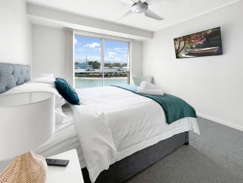 Mooloolaba Canal Getaway