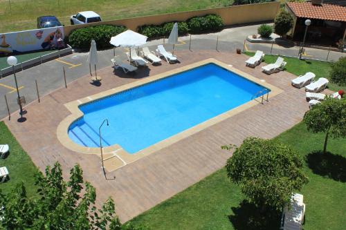 Two-Bedroom Apartment with Sea View image 4