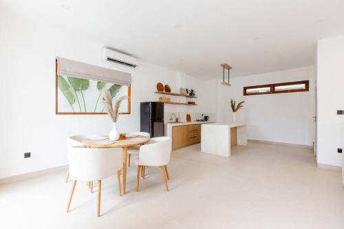 New Cozy 2-b Villa in Canggu