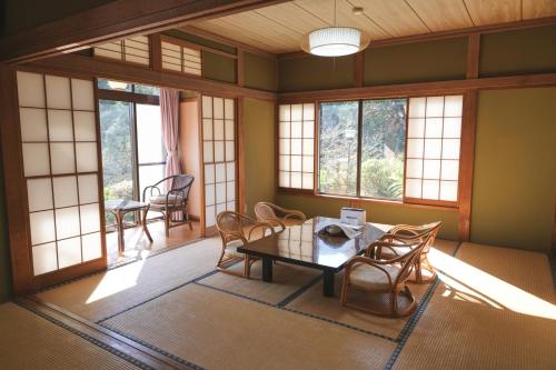 HOTEL LT Kitchen 湯河原 in Yugawara