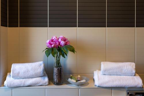 Art Hotel - image 3