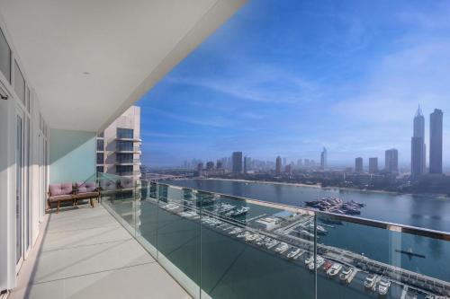 Emaar Beachfront Sunrise Bay 2bdr apartment, Dubái (foto 3)