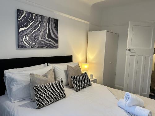 Charming Apartment Near Broad Green Hospital in Huyton