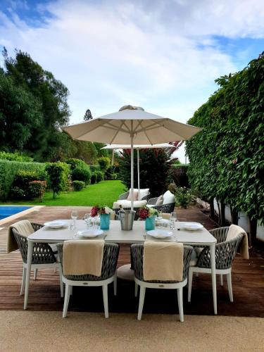 Einrichtungen, Luxury Beachfront Villa With Private Pool, Private Beach, Yoga & Sea Adventures in Mazotos