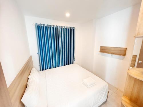 Apartment with Sea View image 10