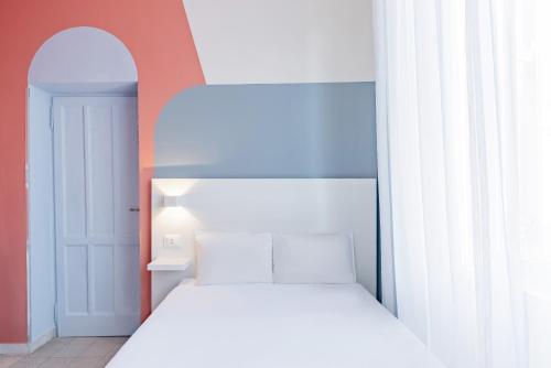 Hotel Infinito Room Type - Small Double Room