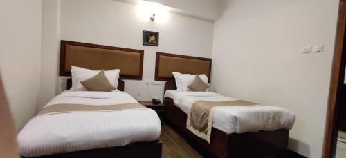 Standard Double Room room in HOTEL RENDEZVOUS