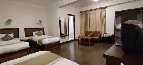 Standard Triple Room image 1