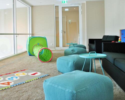 Playground, SeeHuus Lifestyle Hotel in Niendorf