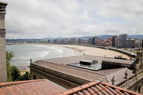 Hotel Asturias - image 11